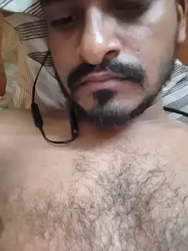 Snapshot of rakfucks chatting on June 7, 2026, 3:27 pm rakfucks online show from June 7, 2026, 3:27 pm