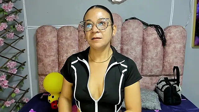 SexyNurseMia online show from July 27, 2026, 12:45 pm
