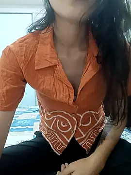 Snapshot of its_zoya_89 chatting on June 7, 2026, 2:43 pm its zoya 89 online show from June 7, 2026, 2:43 pm