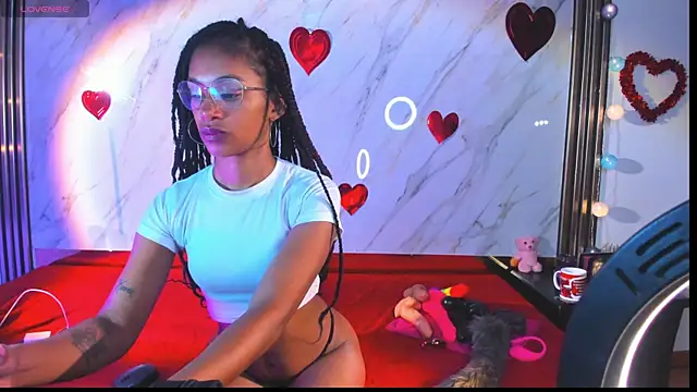 Noami  online show from July 14, 2026, 1:06 pm