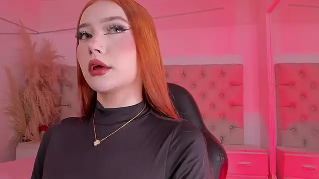 Snapshot of HannahConnor chatting on June 13, 2026, 10:08 pm HannahConnor online show from June 13, 2026, 10:08 pm