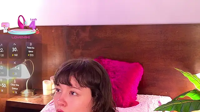 Snapshot of Emily_amaura chatting on June 22, 2026, 4:04 pm Emily amaura online show from June 22, 2026, 4:04 pm