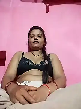 Snapshot of Cut_rani64 chatting on July 12, 2026, 10:45 pm Cut rani64 online show from July 12, 2026, 10:45 pm