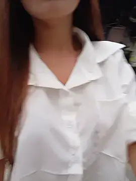 Snapshot of Sky-beo chatting on July 22, 2026, 10:45 pm Sky-beo online show from July 22, 2026, 10:45 pm