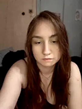 polly bloomm online show from July 22, 2026, 9:06 pm