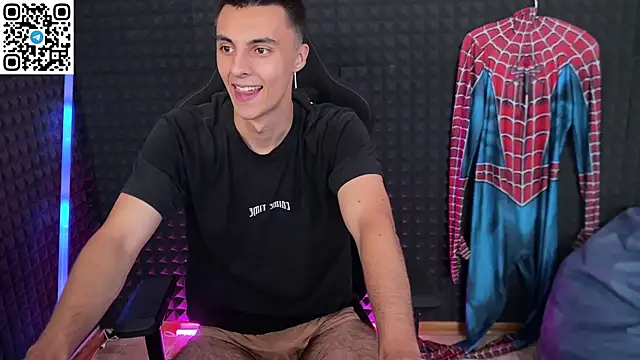 Hols 20 online show from July 2, 2026, 5:35 am