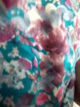 Snapshot of riyana_tai chatting on June 28, 2026, 1:11 am riyana tai online show from June 28, 2026, 1:11 am