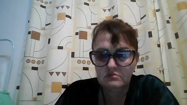ErikaXShine online show from June 14, 2026, 8:22 pm