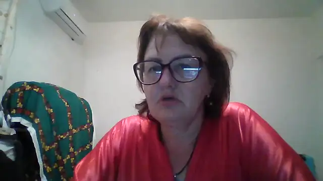 ErikaXShine online show from July 1, 2026, 6:51 pm