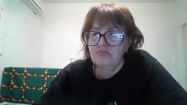 ErikaXShine online show from July 5, 2026, 6:59 pm