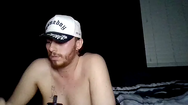 Snapshot of Mikecloudyhawk chatting on June 18, 2026, 9:14 am Mikecloudyhawk online show from June 18, 2026, 9:14 am