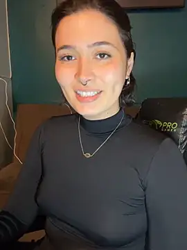 Snapshot of sweetchloe__ chatting on June 19, 2026, 8:34 pm sweetchloe online show from June 19, 2026, 8:34 pm