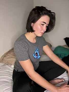 Snapshot of sweetchloe__ chatting on June 24, 2026, 5:34 pm sweetchloe online show from June 24, 2026, 5:34 pm