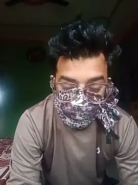 Desindianbull69 online show from June 13, 2026, 1:03 am