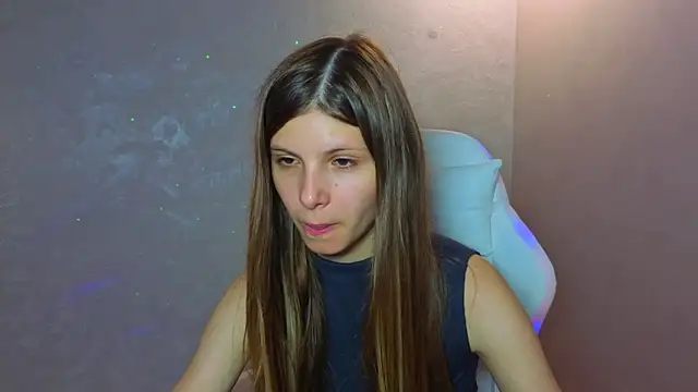Snapshot of Audreybellamy chatting on June 19, 2026, 1:37 pm Audreybellamy online show from June 19, 2026, 1:37 pm