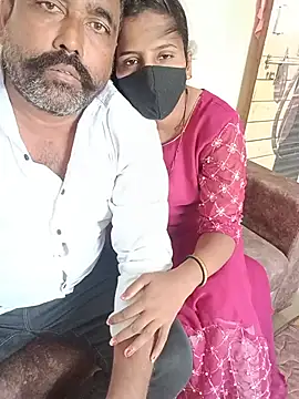 crazycouple40 online show from June 27, 2026, 7:02 am