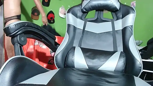 Arian Pervert online show from January 17, 2025, 4:36 pm