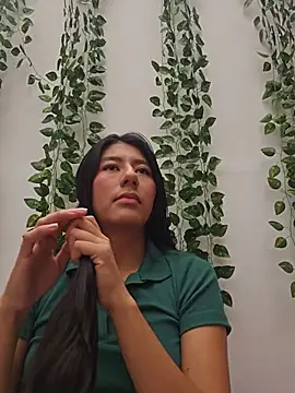 Snapshot of Carla_Alvez chatting on July 4, 2026, 5:30 pm Carla Alvez online show from July 4, 2026, 5:30 pm