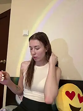 AlisaRussel online show from July 24, 2026, 4:38 pm