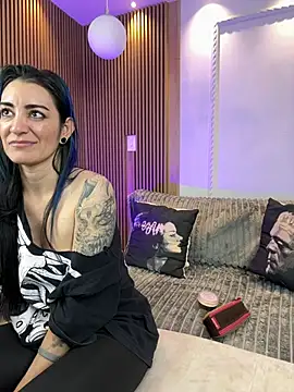 Snapshot of Marcusvandal chatting on July 9, 2026, 7:51 pm Marcusvandal online show from July 9, 2026, 7:51 pm