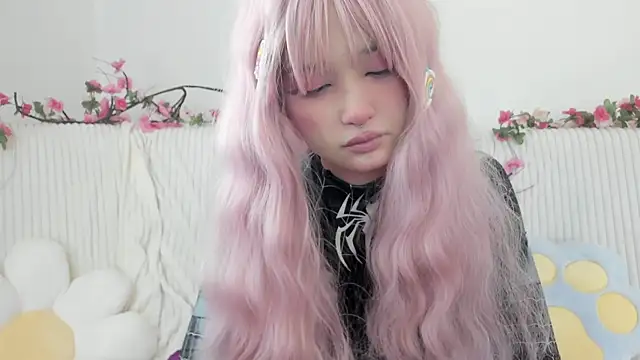 mimi cutee online show from July 23, 2026, 3:37 am