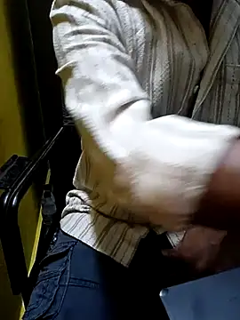 Lawrencedlkk007 online show from March 7, 2025, 6:54 pm