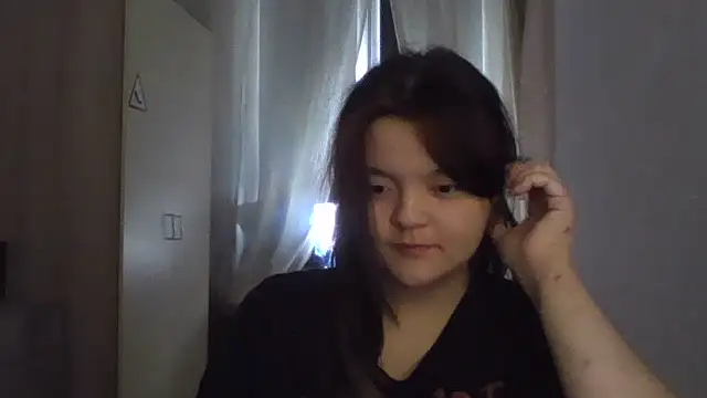 Snapshot of ZeldaSayre_ chatting on July 8, 2026, 11:26 am ZeldaSayre online show from July 8, 2026, 11:26 am