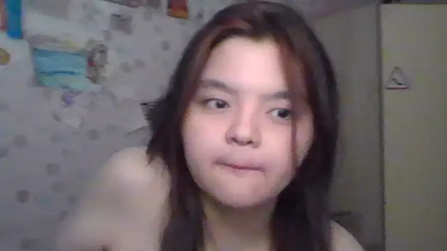 Snapshot of ZeldaSayre_ chatting on July 8, 2026, 11:31 pm ZeldaSayre online show from July 8, 2026, 11:31 pm
