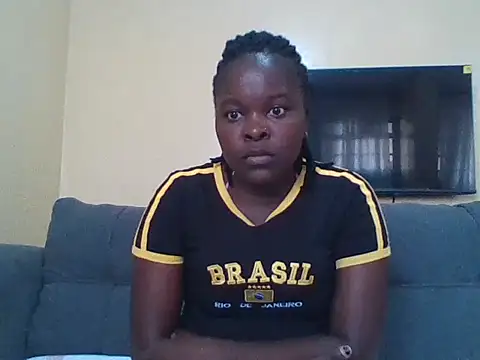 Snapshot of Fine-Asss chatting on June 10, 2026, 6:23 am Fine-Asss online show from June 10, 2026, 6:23 am