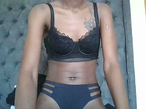 Snapshot of dee_ass chatting on August 4, 2026, 10:40 am dee ass online show from August 4, 2026, 10:40 am