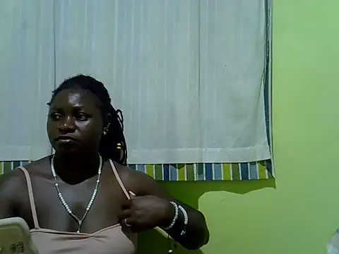 Snapshot of CURVY-CORAZZON chatting on July 19, 2026, 1:48 pm CURVY-CORAZZON online show from July 19, 2026, 1:48 pm