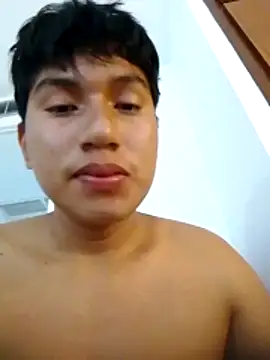 darl19 online show from June 10, 2026, 4:17 pm