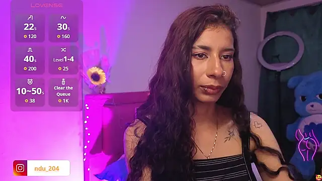 Snapshot of Siena_sofia chatting on June 11, 2026, 9:02 pm Siena sofia online show from June 11, 2026, 9:02 pm