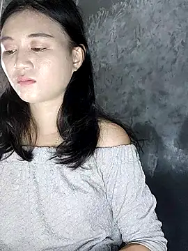 Snapshot of Rayya_4yy chatting on July 12, 2026, 7:43 am Rayya 4yy online show from July 12, 2026, 7:43 am
