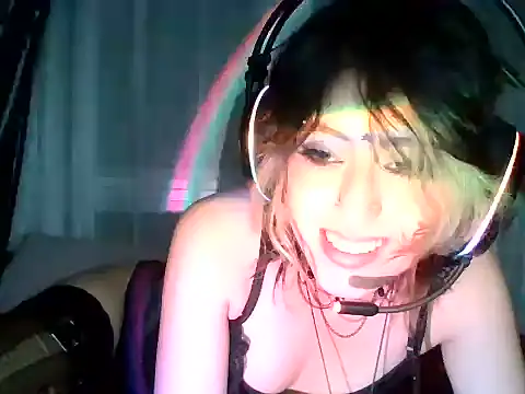 Snapshot of kittenpasive30 chatting on July 12, 2026, 1:07 am kittenpasive30 online show from July 12, 2026, 1:07 am