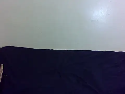 prettyglowingk online show from July 21, 2026, 7:43 am