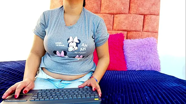 Isabella nastyy online show from July 13, 2026, 1:58 pm