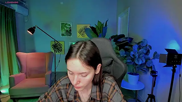 Snapshot of Eva_Leeee chatting on July 1, 2026, 5:09 am Eva Leeee online show from July 1, 2026, 5:09 am