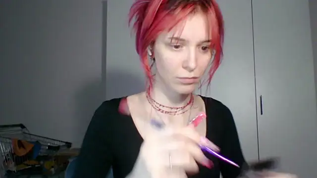 Snapshot of KayleneWesterberg chatting on June 18, 2026, 3:16 pm KayleneWesterberg online show from June 18, 2026, 3:16 pm