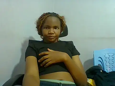 Snapshot of sexie_for_daddie chatting on July 19, 2026, 2:10 pm sexie for daddie online show from July 19, 2026, 2:10 pm
