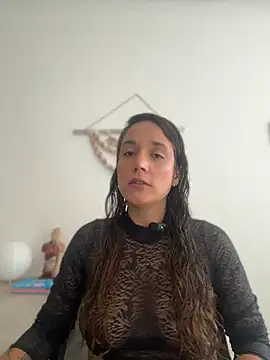 Snapshot of SOPHIA_VELMONT chatting on June 12, 2026, 1:10 pm SOPHIA VELMONT online show from June 12, 2026, 1:10 pm