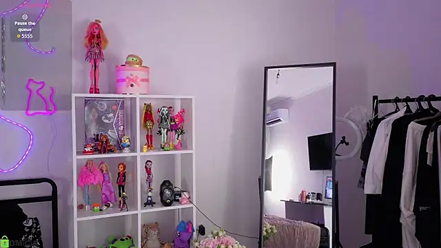 bbybee lin online show from July 23, 2026, 3:37 am