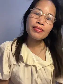 Snapshot of Ori_kitty chatting on June 16, 2026, 6:38 am Ori kitty online show from June 16, 2026, 6:38 am