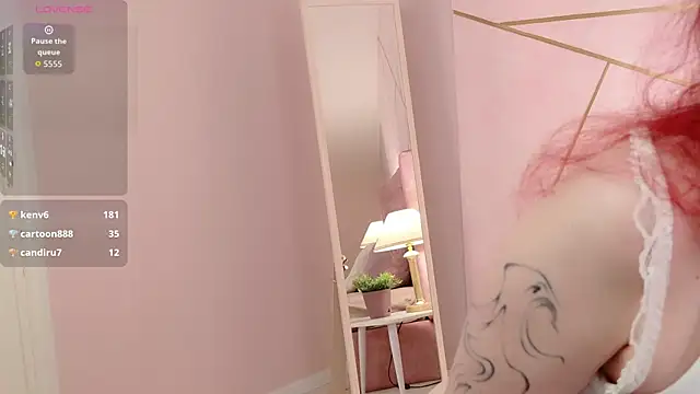 Erica Hameleons online show from July 28, 2026, 12:48 pm