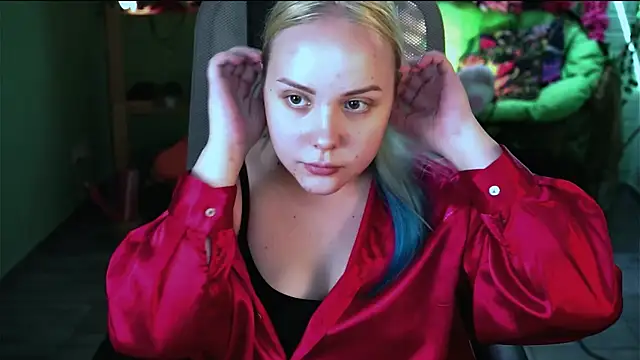 stellawatts online show from June 23, 2026, 8:01 am