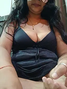 Snapshot of rashmi007 chatting on June 26, 2026, 6:12 pm rashmi007 online show from June 26, 2026, 6:12 pm