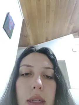 Bella Karoline online show from July 23, 2026, 11:46 pm