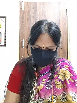 Snapshot of Tamil_white_beauty chatting on July 5, 2026, 7:21 pm Tamil white beauty online show from July 5, 2026, 7:21 pm