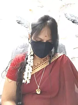 Snapshot of Tamil_white_beauty chatting on July 28, 2026, 5:23 pm Tamil white beauty online show from July 28, 2026, 5:23 pm