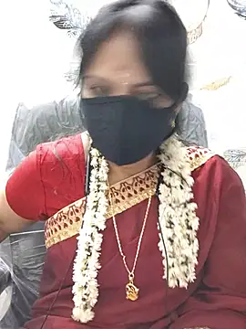 Snapshot of Tamil_white_beauty chatting on July 28, 2026, 7:39 pm Tamil white beauty online show from July 28, 2026, 7:39 pm